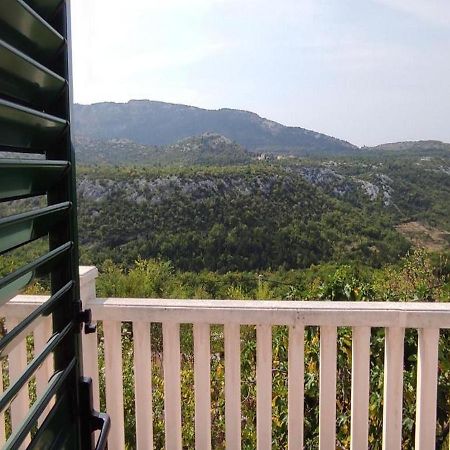 Holiday Home Carevic Gornja Brela Ngoại thất bức ảnh