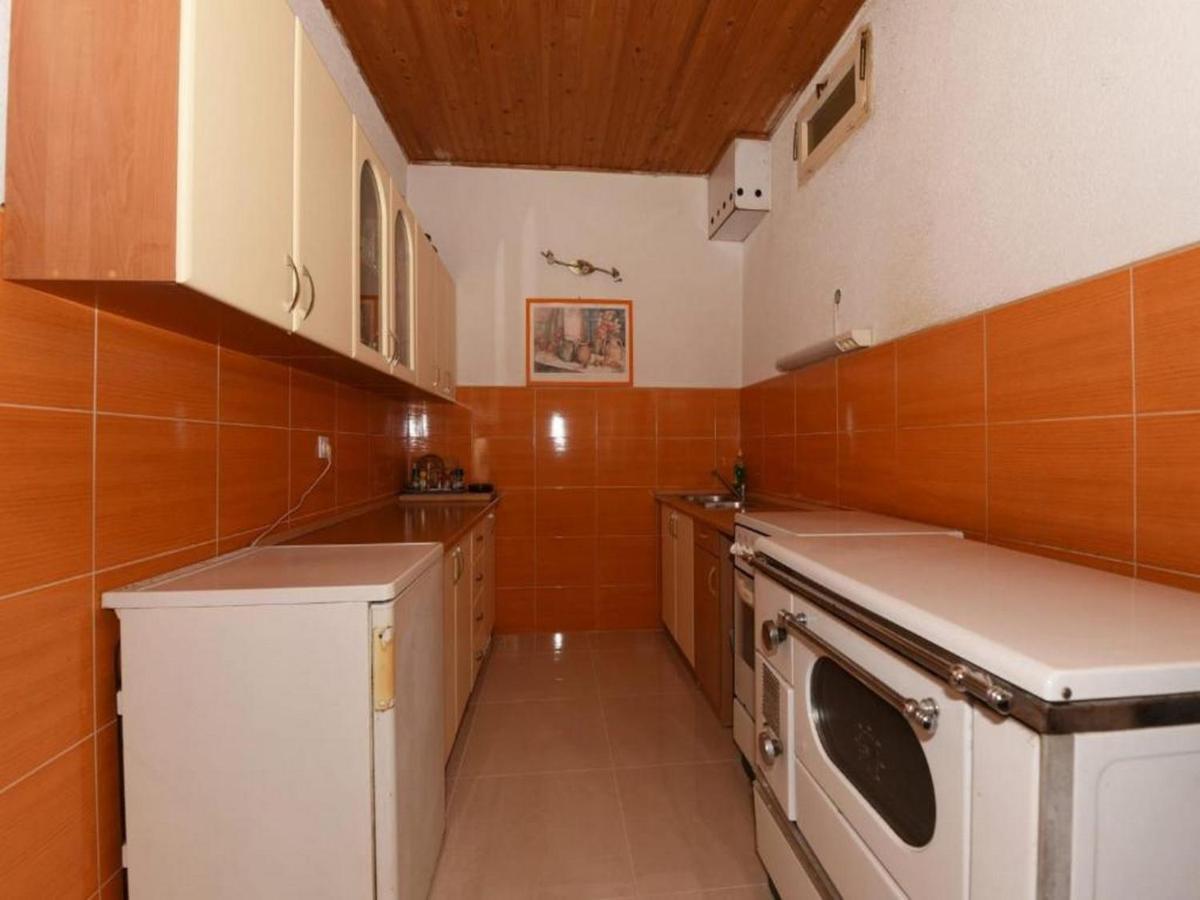 Holiday Home Carevic Gornja Brela Ngoại thất bức ảnh