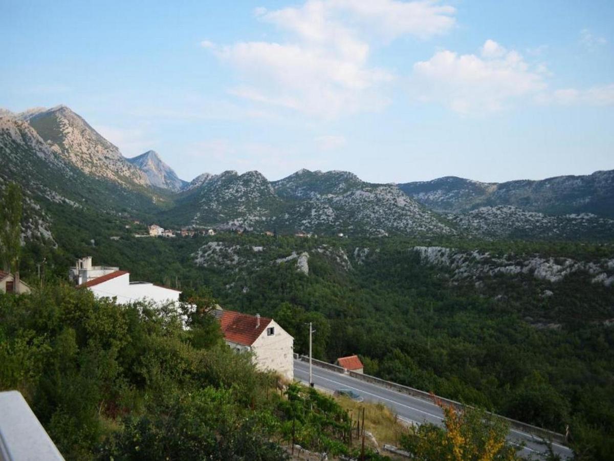 Holiday Home Carevic Gornja Brela Ngoại thất bức ảnh